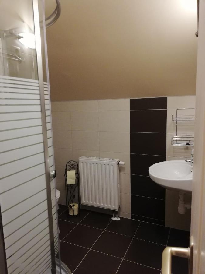 Voelgy Apartman Eger Exterior foto