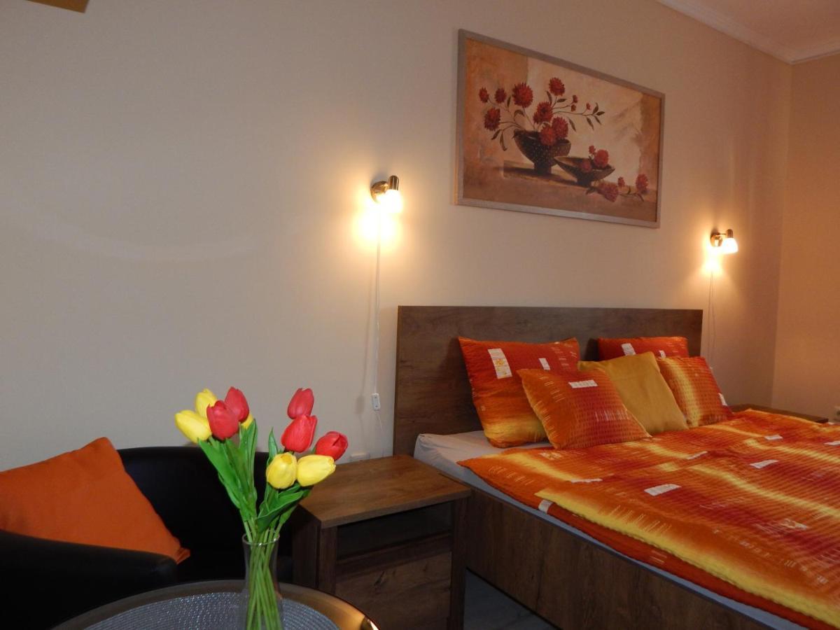 Voelgy Apartman Eger Exterior foto