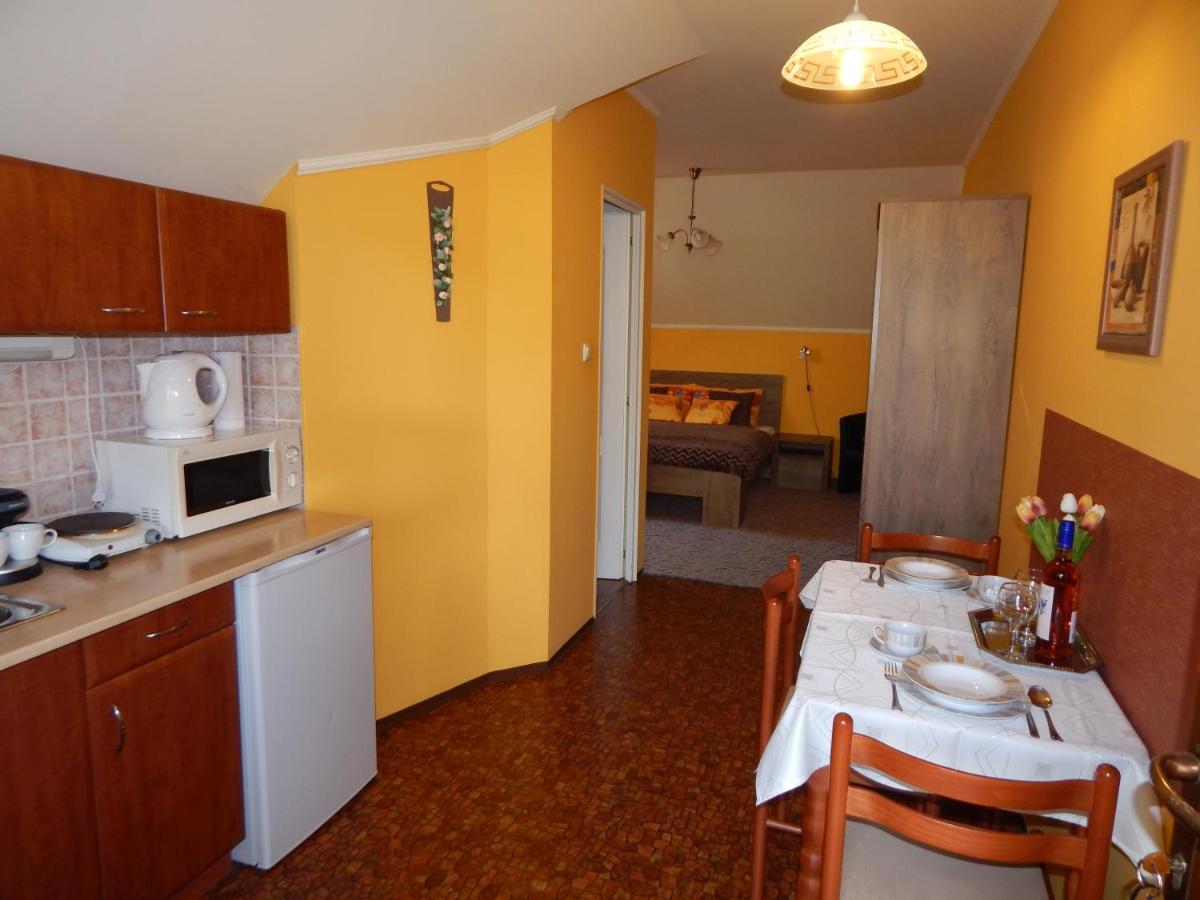 Voelgy Apartman Eger Exterior foto